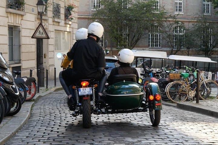 Paris: Private Vintage Sidecar Tour with Pick-Up at your Hotel — photo 12