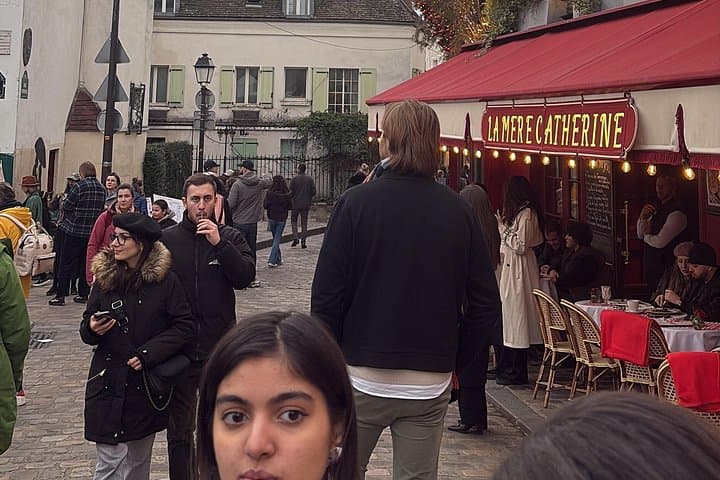 Explore Montmartre and Sacre Coeur with the best guides in Paris — photo 2
