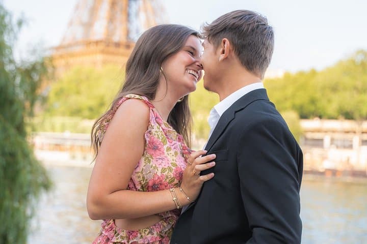 Private Photo Shoot at the Eiffel Tower or Louvre — photo 6