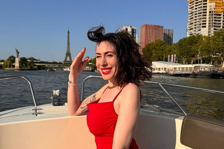 Private Seine River Cruise - Eiffel Tower Lights — photo 18