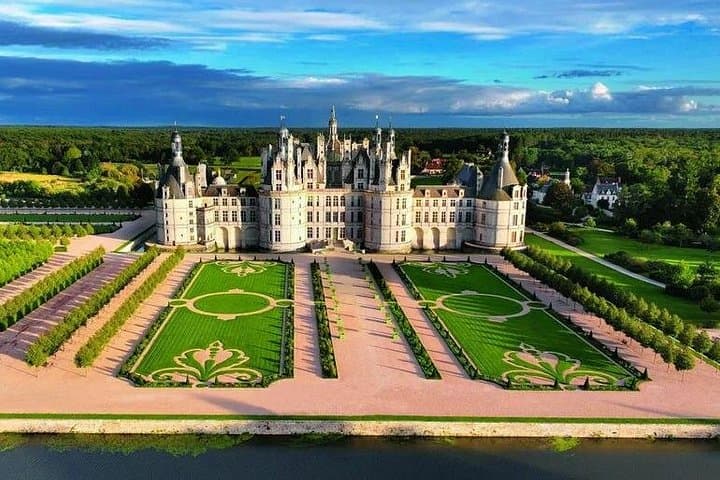 2 days Getaway in the Loire Valley 6 Castles Van VIP — photo 2