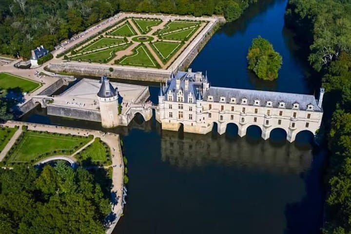 2 days Getaway in the Loire Valley 6 Castles Van VIP — photo 10