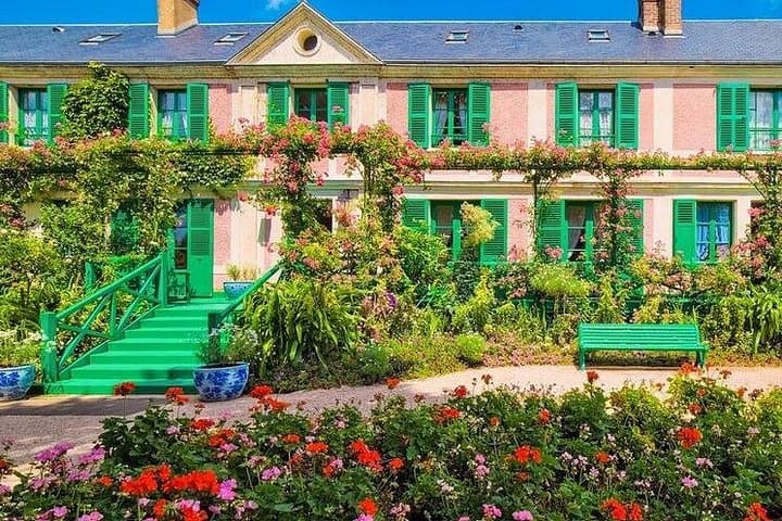 Private getaway in Giverny 8h Van Vip Departure Paris — photo 1