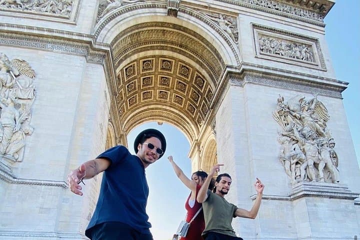 Guided and Private Tour of Paris by Golf Cart — photo 7