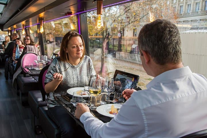 Champs-Elysées Dinner Paris by Night on a Panoramic Bus — photo 11