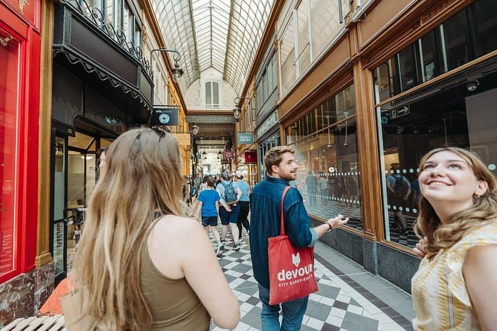 Paris Pastry Tour - Croissants, Macarons & Iconic French Desserts — photo 6