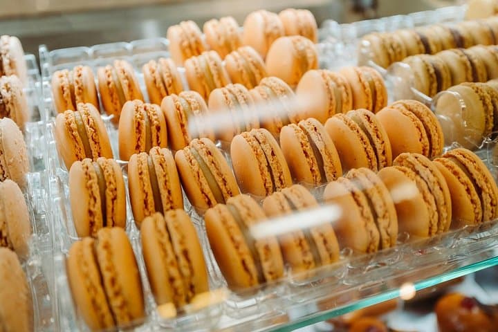 Paris Pastry Tour - Croissants, Macarons & Iconic French Desserts — photo 8