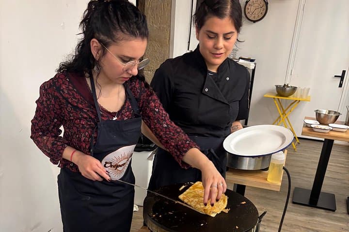 Paris Crêpe & Galette Making Workshop — photo 2