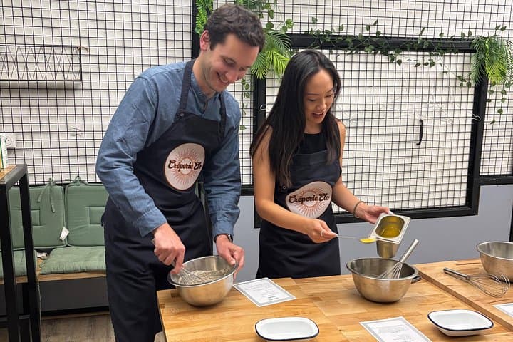 Paris Crêpe & Galette Making Workshop — photo 3