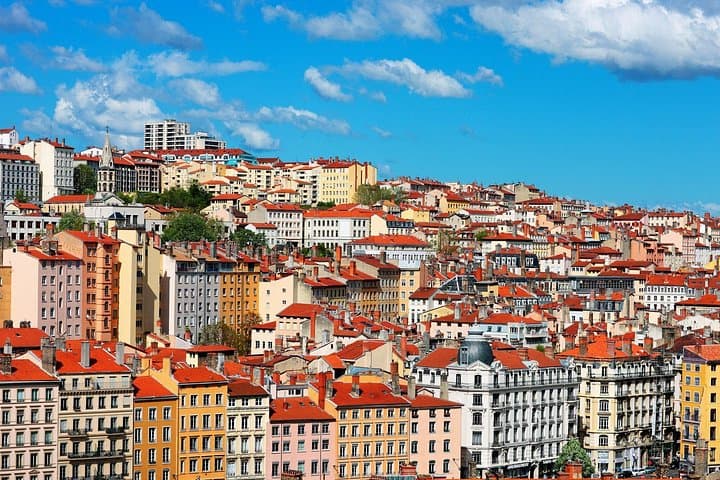 Explore Lyon in 60 minutes with a Local