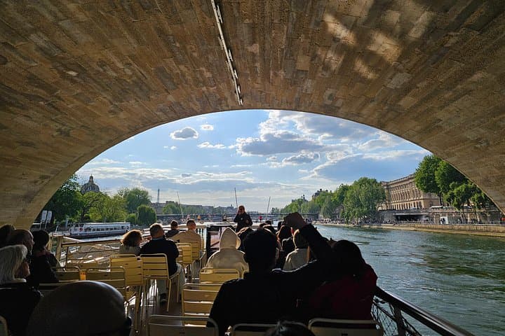Paris Saint Germain Private Walking Tour with Cruise Option — photo 16