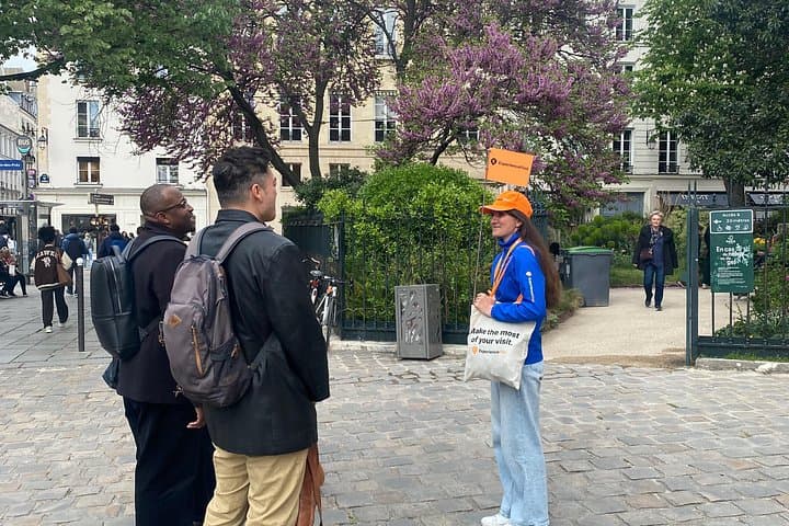 Paris Saint Germain Private Walking Tour with Cruise Option — photo 19