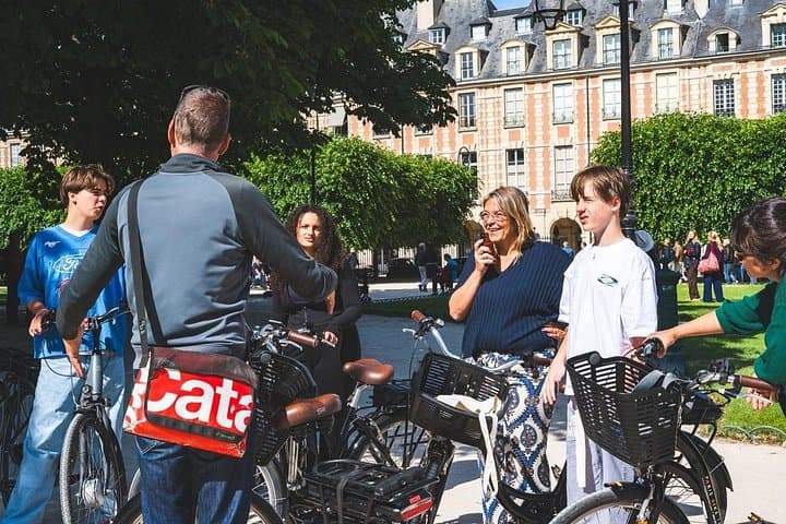 Best of Paris Small Group E-bike Guided tour (w/ optional Cruise) — photo 11