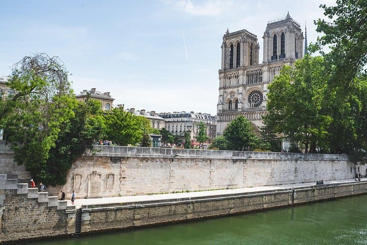 Best of Paris Small Group E-bike Guided tour (w/ optional Cruise) — photo 20