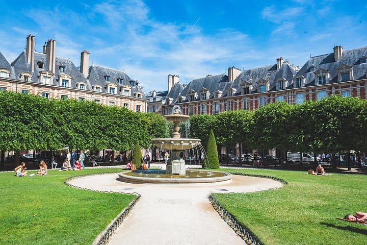 Best of Paris Small Group E-bike Guided tour (w/ optional Cruise) — photo 16