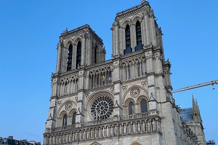 Paris Notre-Dame Interior or Exterior Walking Tour — photo 1