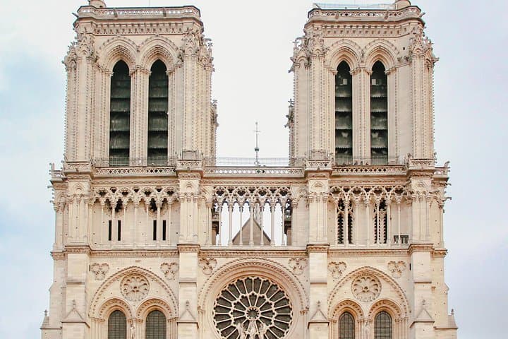Notre-Dame Outdoor Walking Tour with Sainte-Chapelle Entry — photo 4
