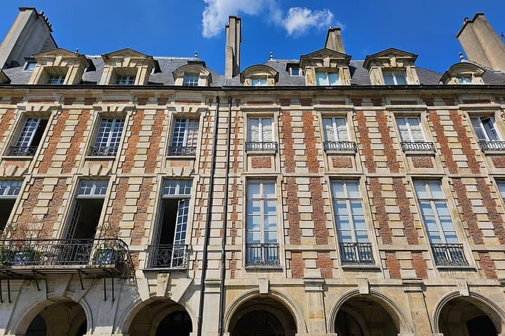 Paris Le Marais Private Walking Tour — photo 13