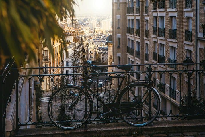 Paris Montmartre Private Walking Tour - Best Art, Culture, Food — photo 4