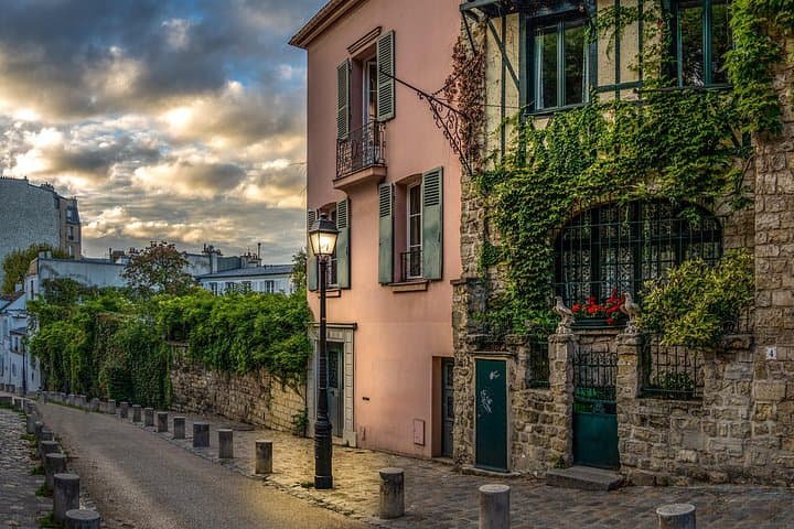 Paris Montmartre Private Walking Tour - Best Art, Culture, Food — photo 20