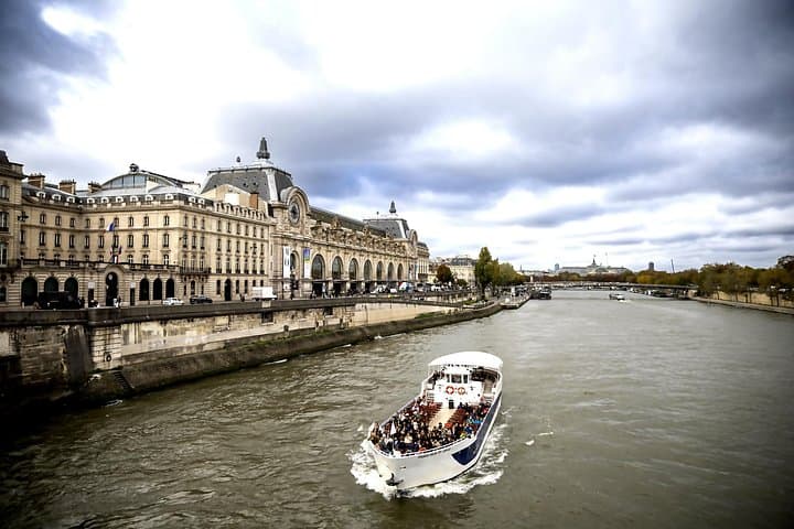 Impressionist Paris d Orsay and Montmartre Exclusive Guided Tour — photo 2