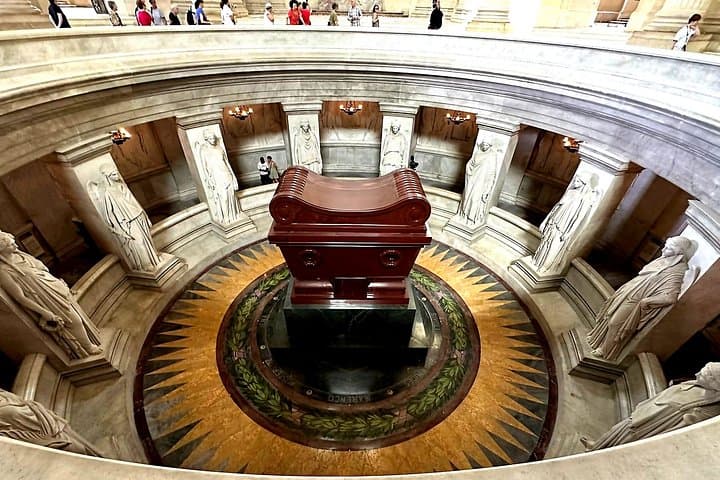 Skip the line Invalides Dome Louis XIV and Napoleon Tour 8ppl Max — photo 13