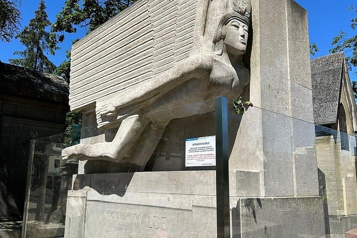 Pere Lachaise Cemetery Paris Exclusive Guided Walking Tour — photo 11