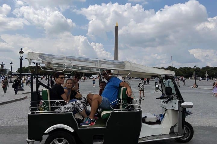 Paris Sightseeing by Tuk Tuk Golf Cart 2 hours — photo 8