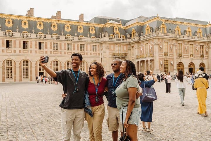 Paris to Versailles Small Group & Garden Access — photo 7