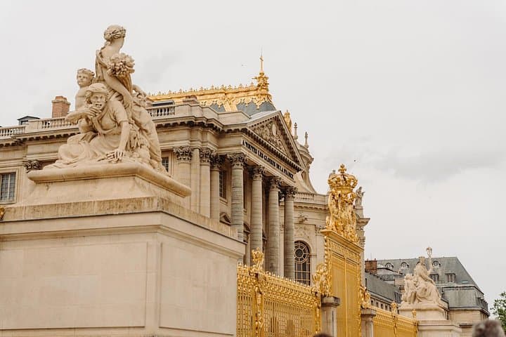 Paris to Versailles Small Group & Garden Access — photo 8