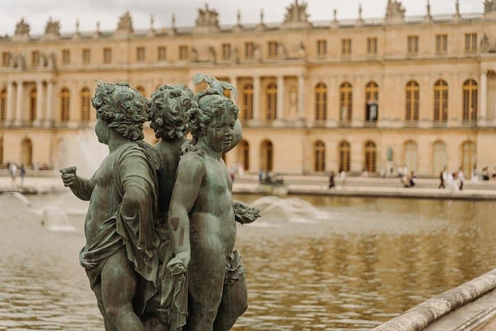 Paris to Versailles Small Group & Garden Access — photo 11