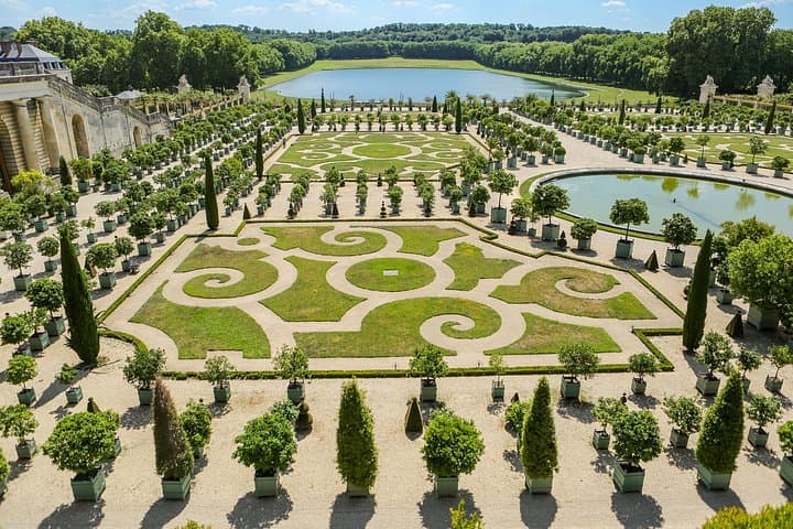 Versailles Full Day Tour and Trianon Entry from Paris — photo 15