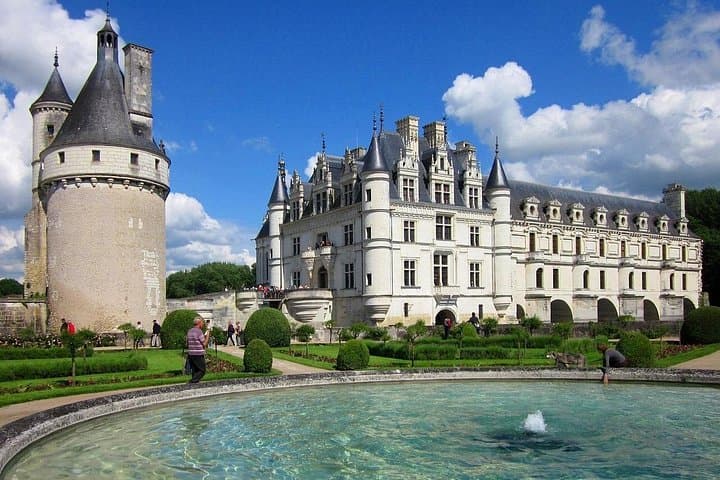Loire Valley Day Trip from Paris with Small Group — photo 4