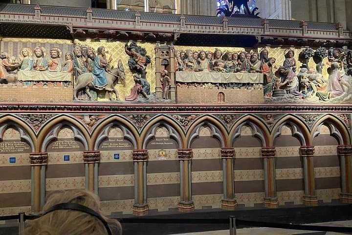 Notre-Dame Cathedral Guided Tour — photo 4