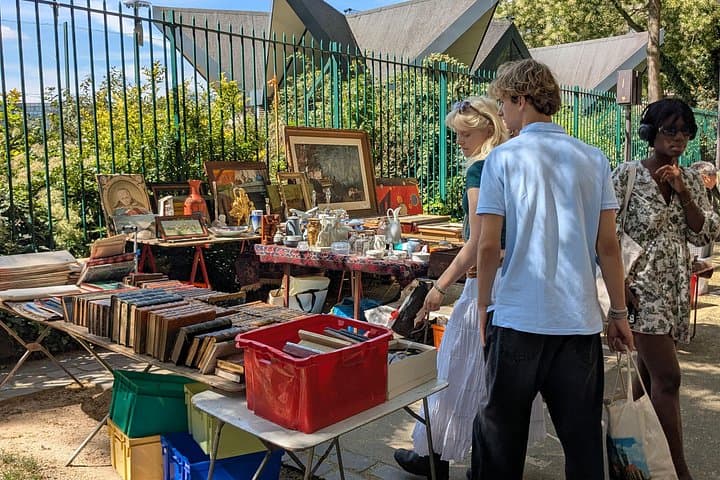 Flea Market Vanves Walking Tour — photo 3
