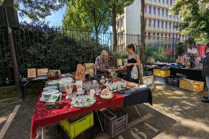Flea Market Vanves Walking Tour — photo 5
