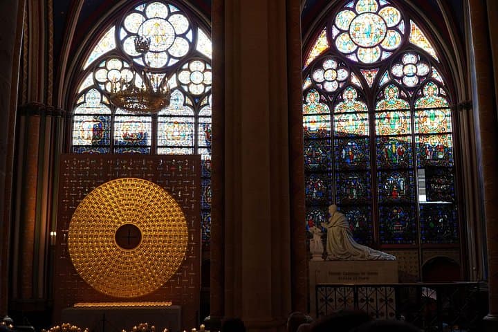 Paris Notre-Dame Interior Guided Tour with Scheduled Group Access — photo 6