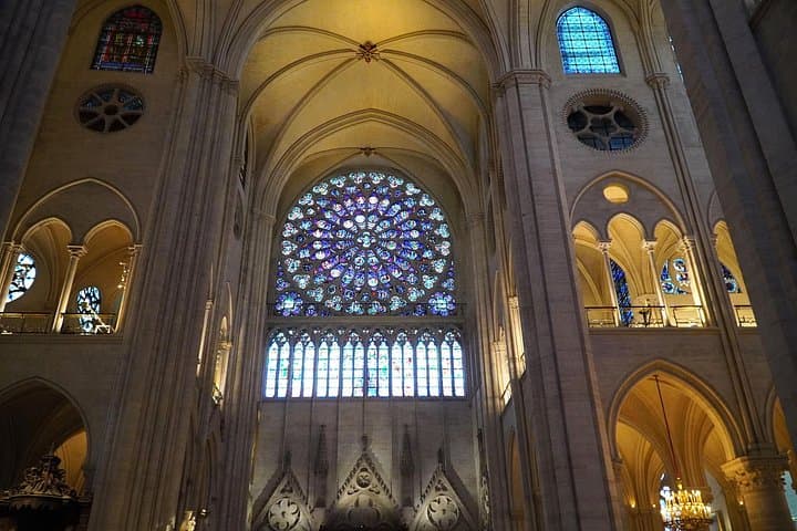 Paris Notre-Dame Interior Guided Tour with Scheduled Group Access — photo 7