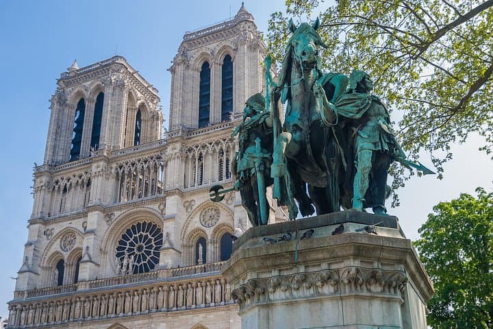 Inside Notre Dame Tour with Optional Seine River Cruise — photo 10