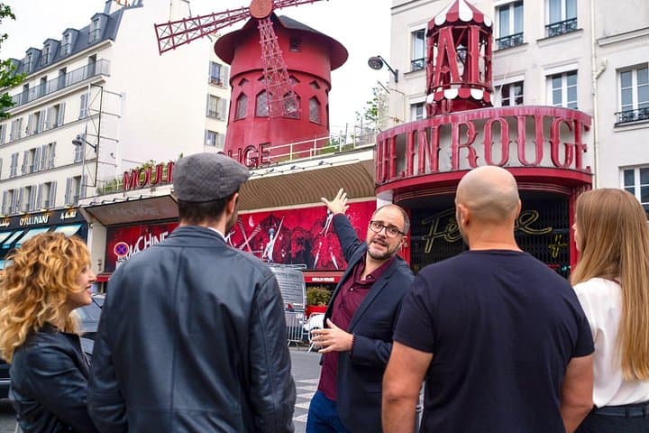 Paris Montmartre Free Walking Tour in English — photo 4