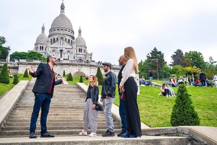 Paris Montmartre Free Walking Tour in English — photo 5