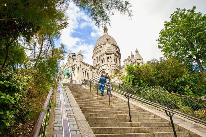 Paris Montmartre Free Walking Tour in English — photo 8