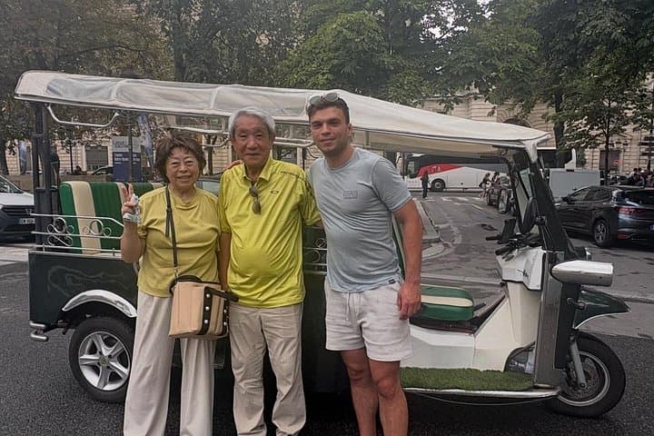 Paris Sightseeing by Tuk Tuk Golf Cart 2 hours — photo 17