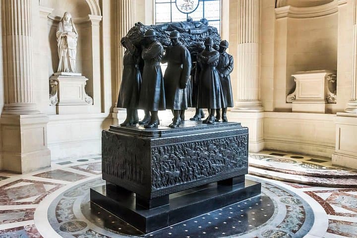 Half Day Private Napoleon Tour in Paris with Invalides Visit — photo 12
