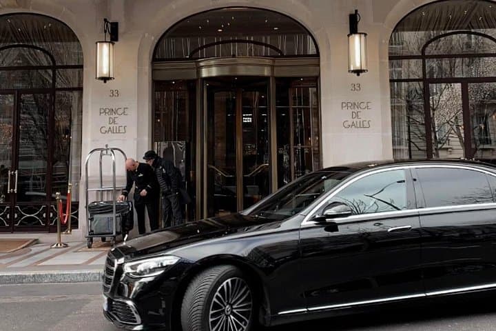 Private transfer Paris  Beauvais - One way — photo 7