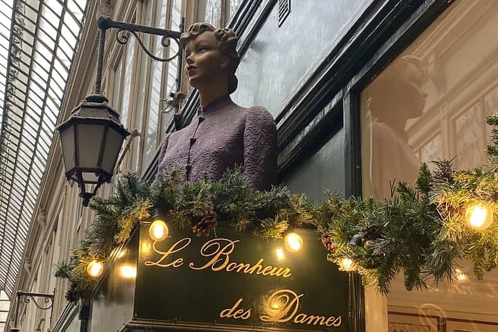 Explore the Covered Passages of Paris with a track game — photo 14