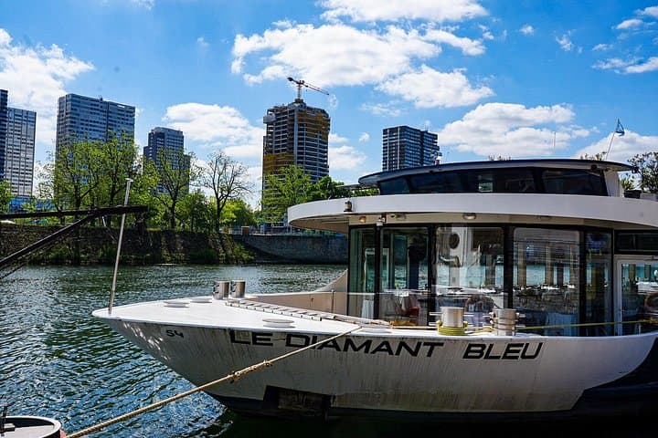 Unlimited brunch cruise on the Seine — photo 5