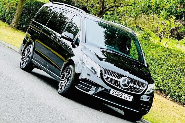 Paris Luxury Minivan City Tour with Audio Guide — photo 11