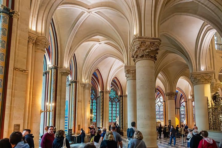 Paris Notre Dame Cathedral and Sainte Chapelle Semi Private Tour — photo 6