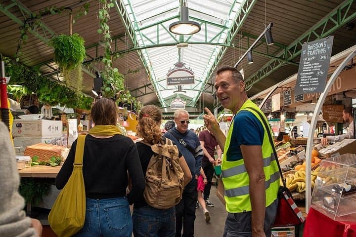 Paris Guided Food Tour by Bike - Ile de la Cité and Marais — photo 1